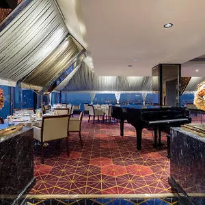 5* Hotell Hilton